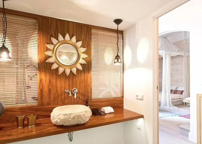 Bohemian Dream Peaceful Oasis Downtown
